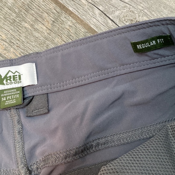 REI Co-op Sahara Roll-Up Pants 10, 14 petite - Picture 7 of 11